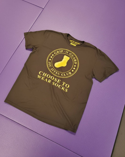 CHOOSE TO WEAR SOCKS TEE